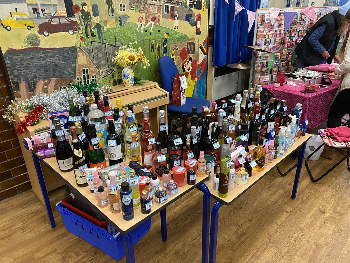 Ysgol Sychdyn tweet media