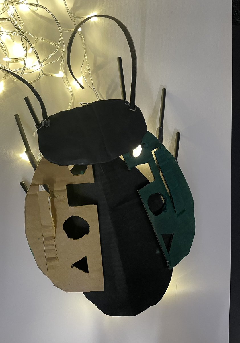 Staffaburdon's tweet photo. Such an amazing day with Soraya Phillips making these wonderful light sculptures #DHSBCCW https://t.co/1wdFEm8E3a