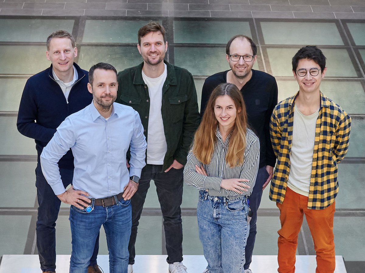 Wie verändert sich die Antikörperantwort gegen #SARSCoV2 mit der Zeit und wie bereitet sich das Immunsystem mit klugen Strategien auf neue Varianten vor? Die AG von Prof. Klein <a href="/FKlein_Lab/">Klein Lab</a> hat dazu Studien in <a href="/ImmunityCP/">Immunity</a> und <a href="/SciImmunology/">Science Immunology</a> veröffentlicht. uk-koeln.de/uniklinik-koel…