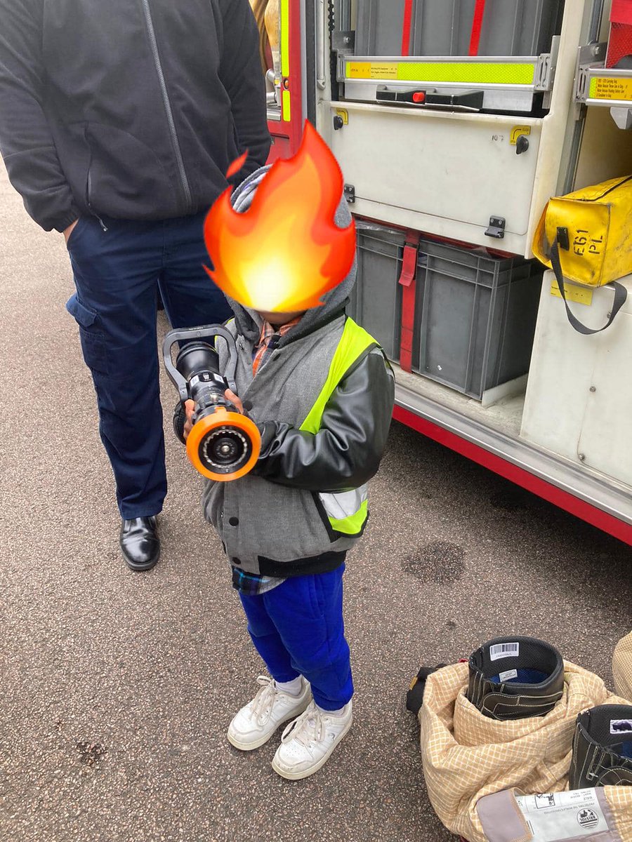 Play Place tweet media