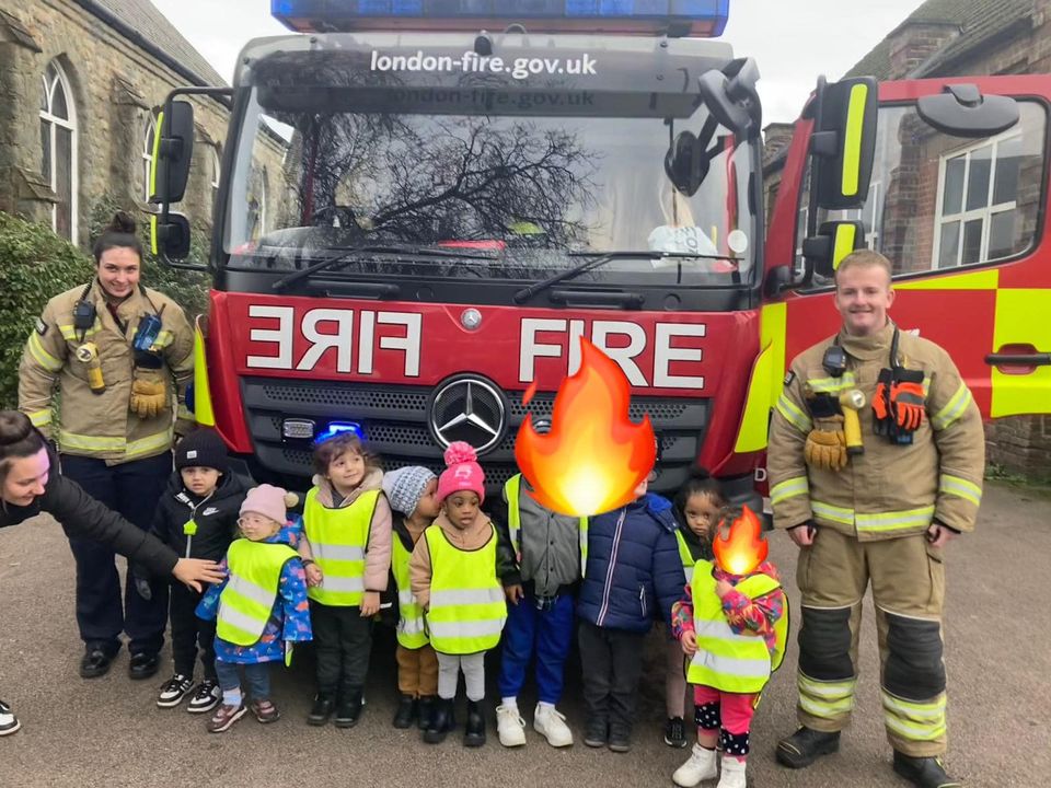 Play Place tweet media