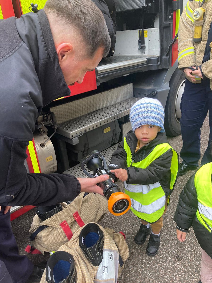 Play Place tweet media