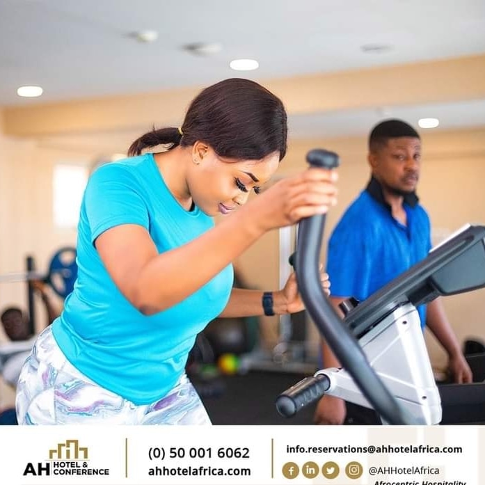 Preacherboye's tweet photo. Let your laundry be in the hands of experts at @AHHotelAfrica_. We take care of the details so you can enjoy fresh, clean clothes. 🧺💆‍♀️ #AHHotelClean
#StainFreeSolutions
#LaundryMagic
#StressFreeLaundry https://t.co/uNNYGJ6aXY