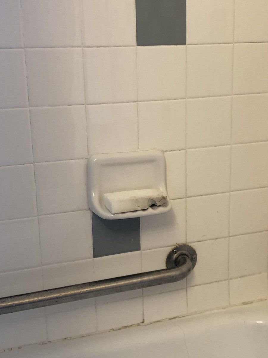 CarterPersyn's tweet image. Bar soap is out, magic erasers are in