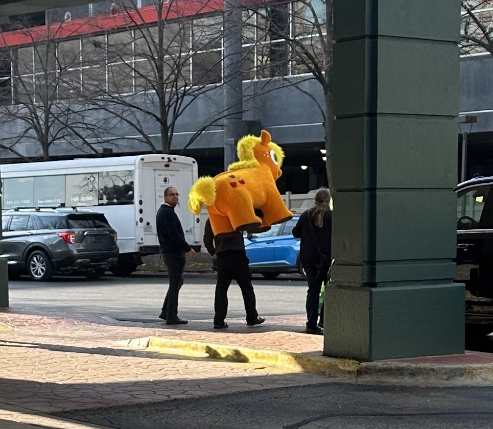 MrDeLoop's tweet photo. oh GOD it's here https://t.co/9WunJAUuvr