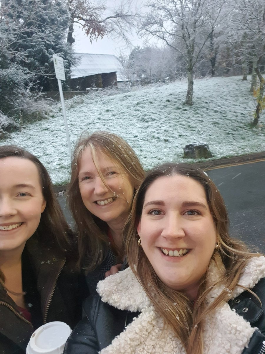 What a gorgeous day visiting our three Cornwall schools, thank you for being so welcoming 🥰 <a href="/Jacobstowschool/">JacobstowCommunityAcademy</a> <a href="/MarhamchurchLAP/">Marhamchurch C of E Academy</a> <a href="/StMarksLAP/">St Mark's C of E Academy</a> Had to stop off for a snowy selfie on the way home!