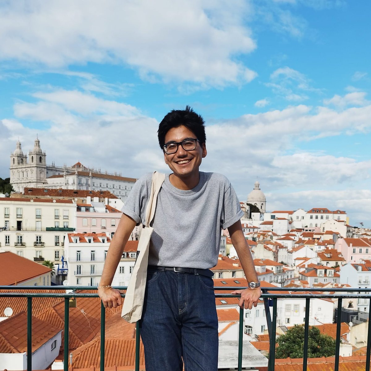 Yet another crucial member of PILAS this year is Rafael Shimabukuro (@rafashimabukuro), our treasurer! Rafael is a PhD candidate at Cambridge. When he's not seeking to understand the birth of Fujimorismo as a sociopolitical movement, he enjoys exploring the depths of Wikipedia.