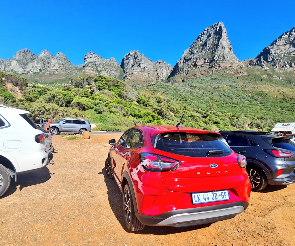 SpiceGoddess143's tweet photo. aint she a beauty ! This compact SUV is rather sexy and moves like a Puma  @FordSouthAfrica #GetCurious #PumaTitanium #PumaSTLineVignale https://t.co/BHn5dCvpz8