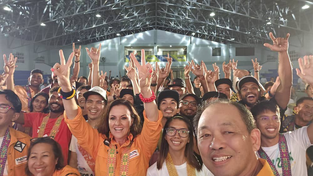 AR World Series tweet media