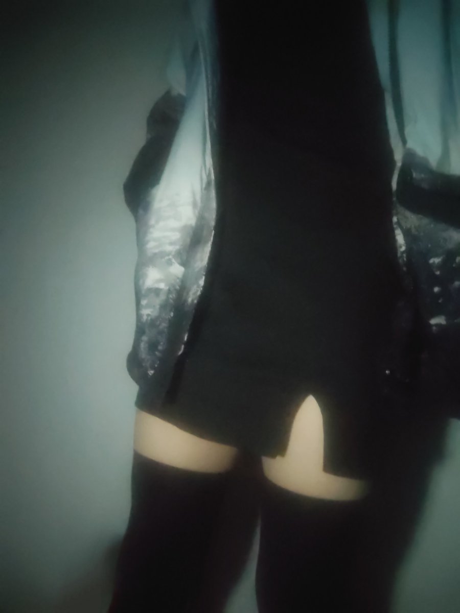 bendangezigugu's tweet photo. 出门～当然是不可能出门的，会被冻死    #可爱的男孩子 #伪娘 #包臀裙 #伪娘の日常  #丝袜 https://t.co/BZErlundsO