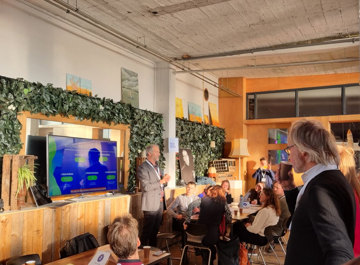 ResilientRdam's tweet photo. Today, Resilient Rotterdam's team moderated and coordinated the workshop ‘Co-write a Convergence Future – Co-creating a #resilient @rotterdam during the #GenerationDeltaConference. Thank you all participants, and @Resilient_Delta for this fruitful and inspiring event! #resilience https://t.co/FIMdfzEWmK