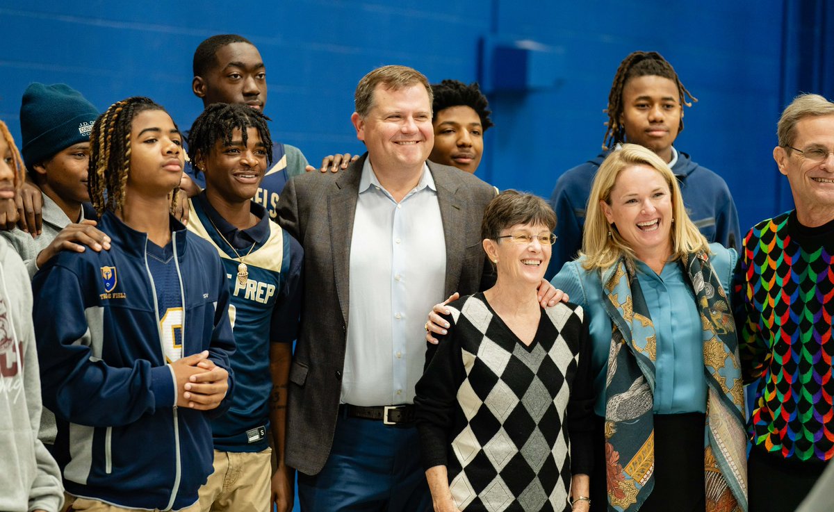 PrepChattanooga's tweet photo. We’d like to once again thank our supporters for breaking bread with us a couple of weeks ago during our annual Breakfast of Champions event! Check out our Facebook page for more event photos.
#chattprep #chattanoogaprep #preppublicschools #support #chattanooga #thankful https://t.co/tgfSFb7SEM