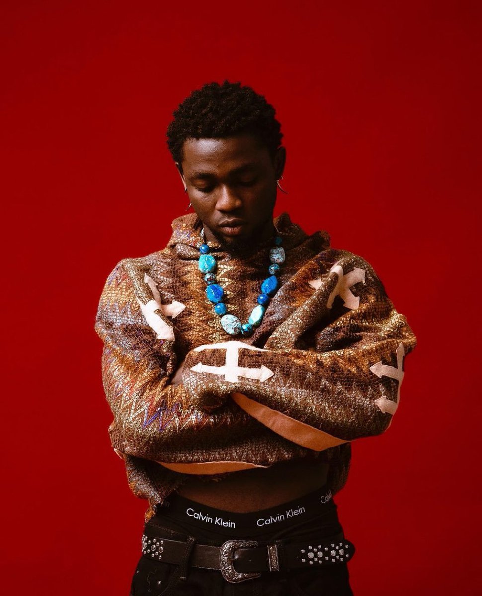 tz_yowizy's tweet image. "🎵🎤 Feeling the rhythm and vibes of @Omah_Lay's music! 🎶✨ His unique sound is like a breath of fresh air in the industry. Loving every beat and lyric. Can't wait to see what he has in store for us next! 🙌🔥 #OmahLay #FreshSound #MusicalGenius 😍🎵"