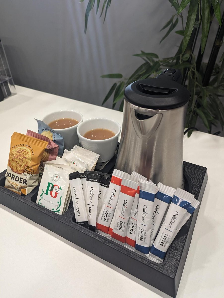 Refreshment Shop tweet media