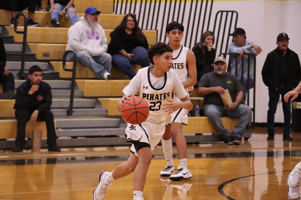 Lytle Basketball 🏀 tweet media