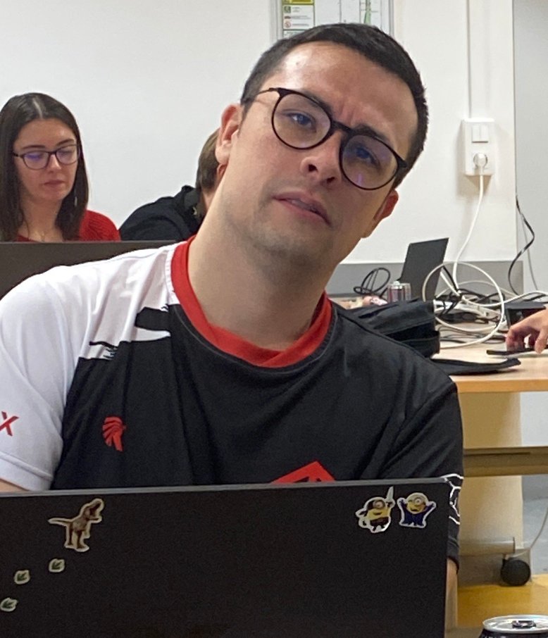 📢 ON FAIT L'OPEN QUALIFIER 

4 de nos 6 joueurs #TFT se sont qualifiés pour la Maestro Cup ! 🧐

🔫 @Faekia_ 
🔫 <a href="/Heartx155/">Heartx</a> 
🔫 <a href="/RaThuSAkee/">NwE RaThuS</a>
🔫 <a href="/kataklio/">Kataklio</a> 

Comment ça tu n'y as pas cru ?! 😎