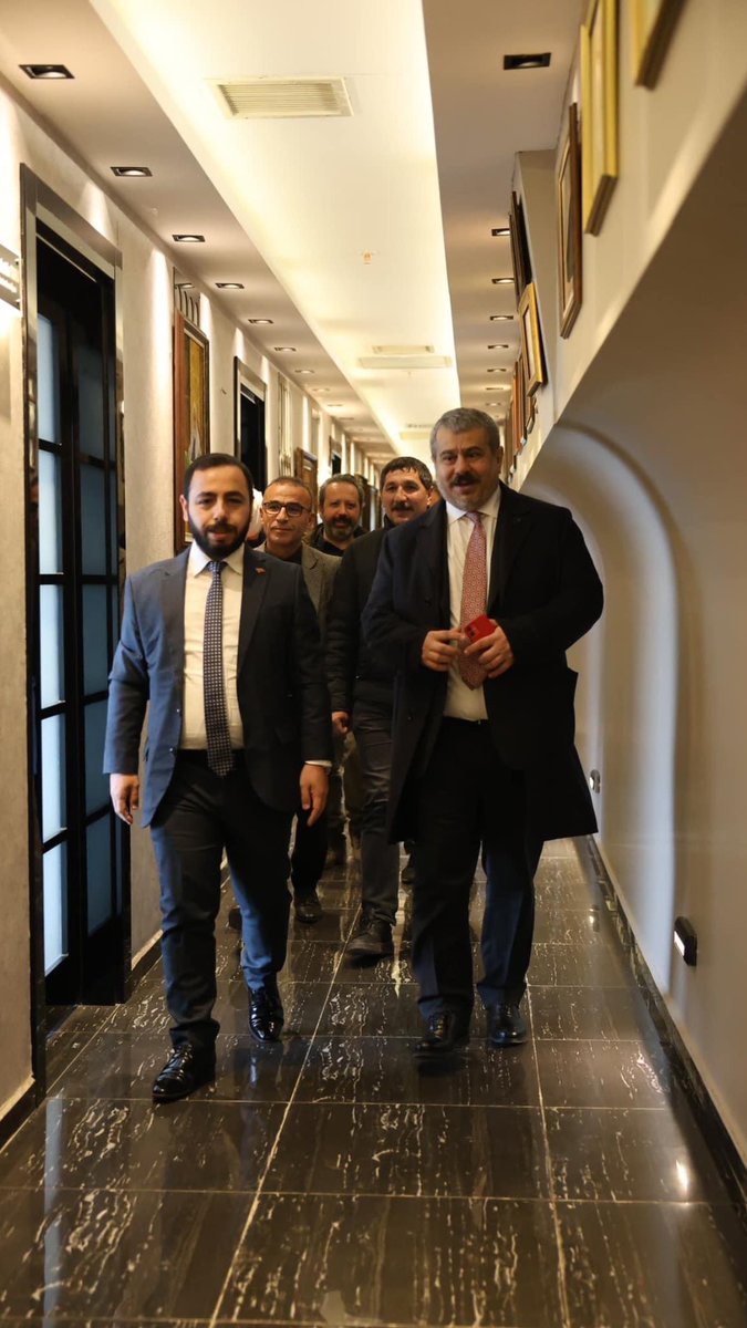 abdurrahimtoru's tweet photo. Değerli abim iş adamı sayın Fatih Bucak bey , yazar Osman Güzelgöz bey ve duayen gazeteci Sedat Atilla abi bizleri ziyaret ettiler , ziyaretlerinden dolayı kendilerine teşekkür ediyorum
@OsmanGuzelgoz_ @nedimatilla https://t.co/L96BlxH0KC