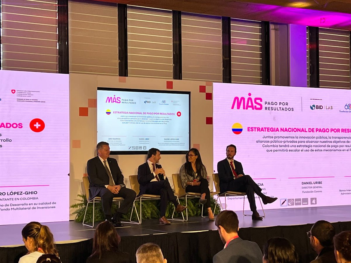 Embajada de Suiza en Colombia tweet media