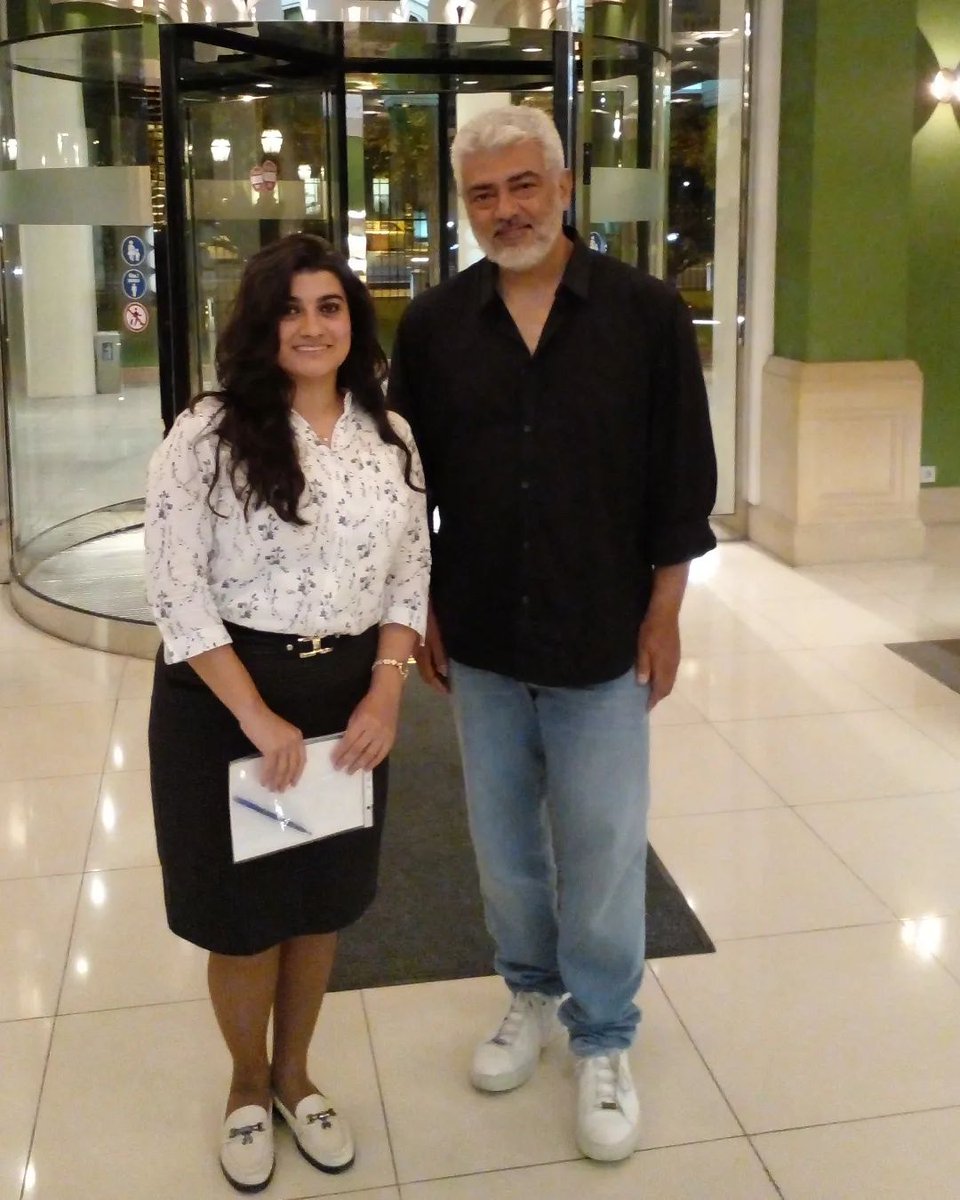 ajithFC's tweet photo. Ajith sir with a fan in Azerbaijan. 

Pic: Farah | #AK #Ajith #Ajithkumar | #VidaaMuyarchi | https://t.co/p44AwqC5tY