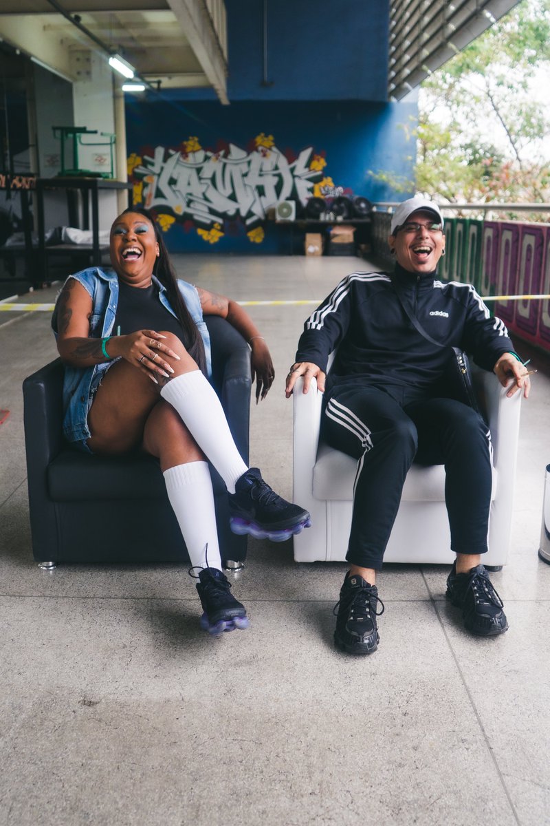 cara, não sou boa com palavras mas bora lá:

feliz aniversário amigo 😍