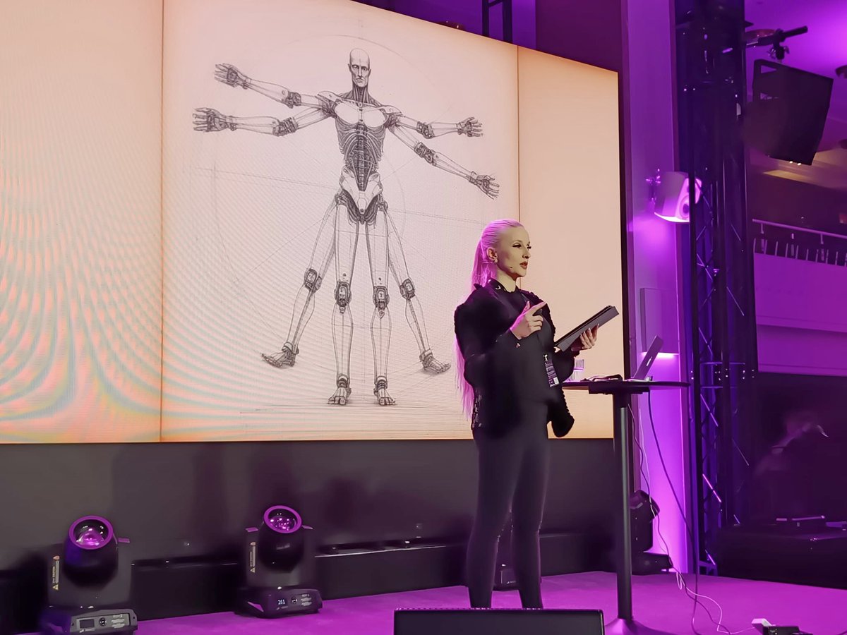 <a href="/spuigu/">Päivi Järvenpää</a> just welcomed us all by saying: "In this event we want to take you to the future! The future will require us to renew and redefine what is at the core of being human. "Beyond the paradigm shift" opens tremendous opportunities for us and new kind of collaboration between