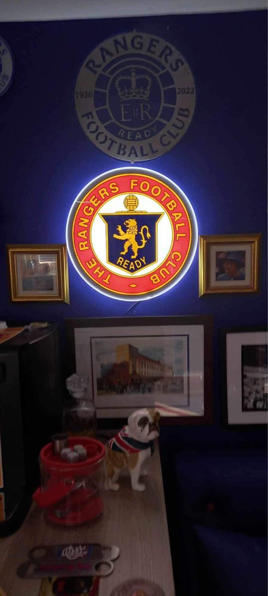 poppyhopekay's tweet photo. Wee night for the home bar’s #Rangers #europa

LED lights courtesy of @LEDDESIGNS1 

Drop them a follow 🔴⚪️🔵

RT’s appreciated troops https://t.co/aVXFsIv92c