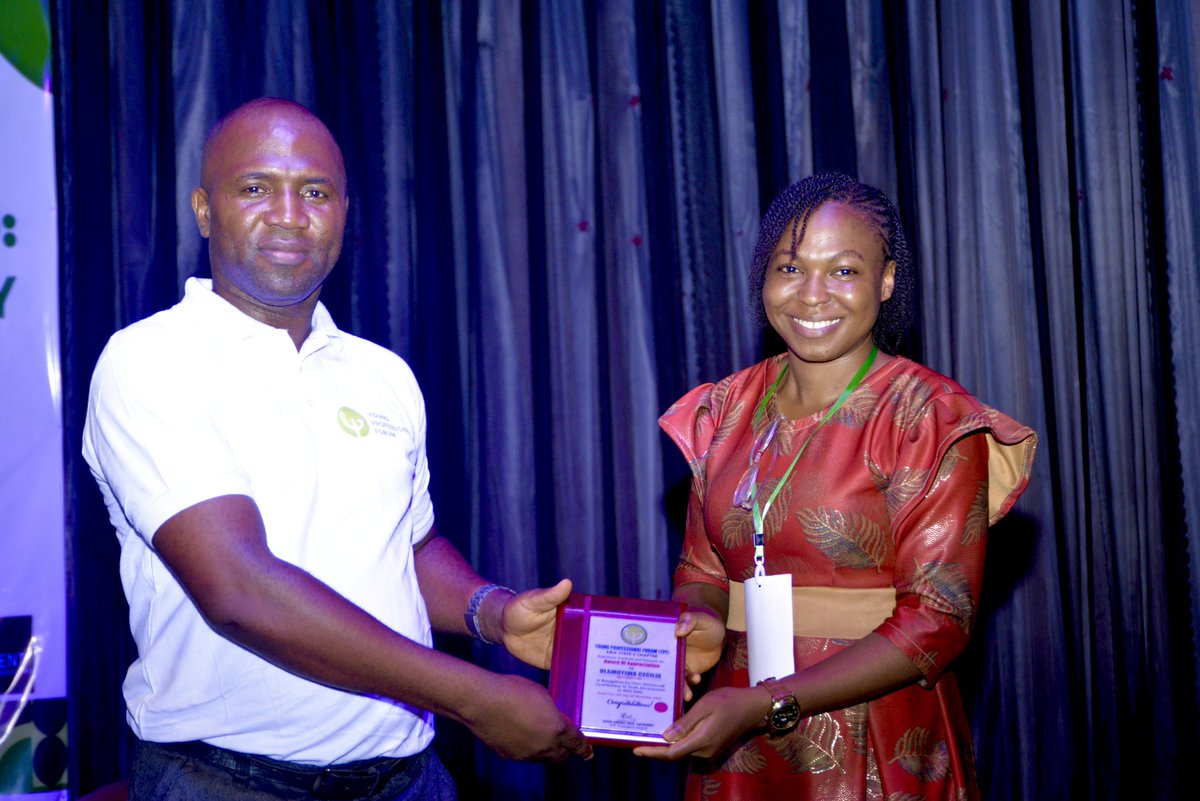 Zoe Sikemi 🤍 tweet media