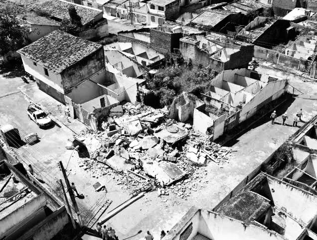 REELSBRASIL__'s tweet photo. Desde de 2018 famílias vem sofrendo por causa das mineração abusiva e incorreta da BRASKEM.

Ontem (29) Maceió entrou em estado de emergência por 180 dias pelo risco de colapso em minas da BRASKEM. https://t.co/aAqVWEdvIS