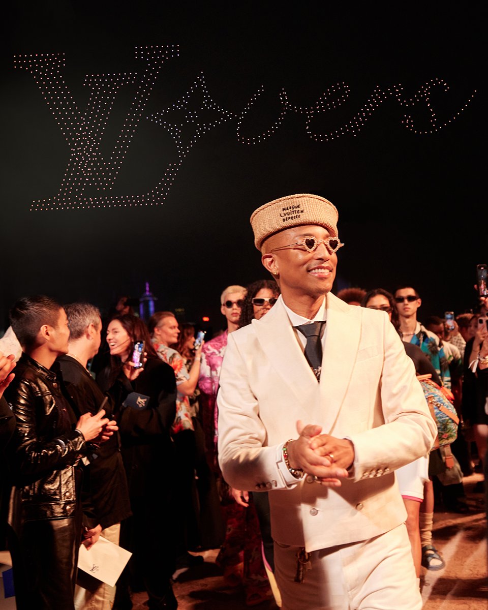 Men's Pre-Fall 2024 Show. Striding across the mesmerizing tropical shores, @pharrell commemorates his first Pre-Fall collection for the Maison. Watch the full show at on.louisvuitton.com/6016RDnnj #LVMenPreFall24 #PharrellWilliams #LouisVuitton