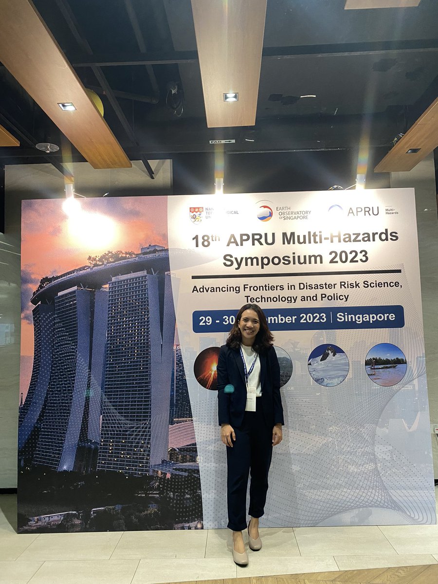 AngsanaChaksan's tweet photo. Grateful for the new perspectives, opportunities, and friends(!) gained while presenting my research at the 18th APRU Multi-Hazards Symposium 2023 in Singapore 🇸🇬 #APRUMultiHazards2023 #ResearchJourney https://t.co/kwCE1N4T0I