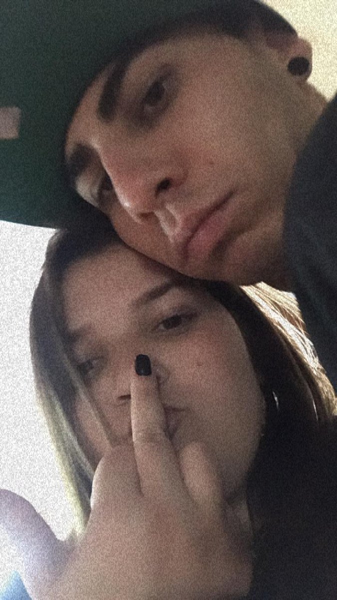 1457RT's tweet photo. #TBT de Mili Anos 🙏🏼👩‍❤️‍👨💚🎈🕸️
@dianasntx https://t.co/C2dqvAdlKL