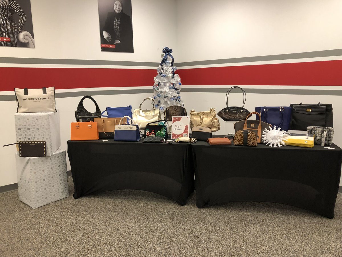 Dress for Success Triangle NC tweet media