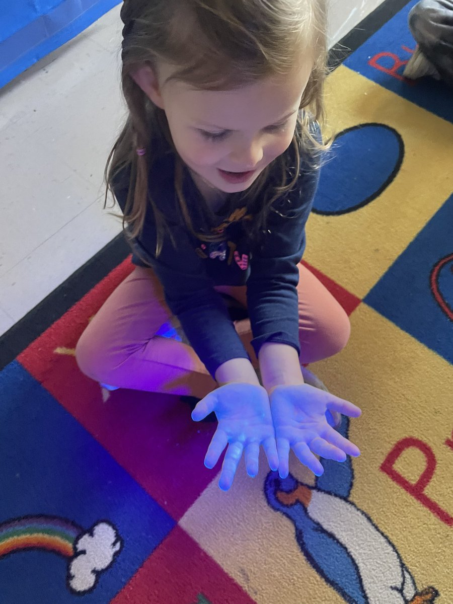 Kristy Hopkins tweet media