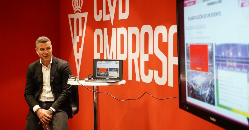 ESCUELA DE NEGOCIOS | 💼 𝐅𝐢𝐧𝐚𝐥𝐢𝐳𝐚 𝐥𝐚 𝐩𝐫𝐢𝐦𝐞𝐫𝐚 𝐬𝐞𝐦𝐚𝐧𝐚 𝐜𝐨𝐧 𝐥𝐚𝐬 𝐩𝐨𝐧𝐞𝐧𝐜𝐢𝐚𝐬 𝐝𝐞 𝐀𝐧𝐭𝐨𝐧𝐢𝐨 𝐑𝐮𝐢𝐳 𝐲 𝐃𝐚𝐯𝐢𝐝 𝐒𝐚́𝐧𝐜𝐡𝐞𝐳

✍️ ¡𝗧𝗢𝗗𝗔𝗩𝗜́𝗔 𝗘𝗦𝗧𝗔́𝗦 𝗔 𝗧𝗜𝗘𝗠𝗣𝗢! 𝗜𝗻𝘀𝗰𝗿𝗶́𝗯𝗲𝘁𝗲 𝗮𝗾𝘂𝗶́: realmurcia.es/noticia/escuel…