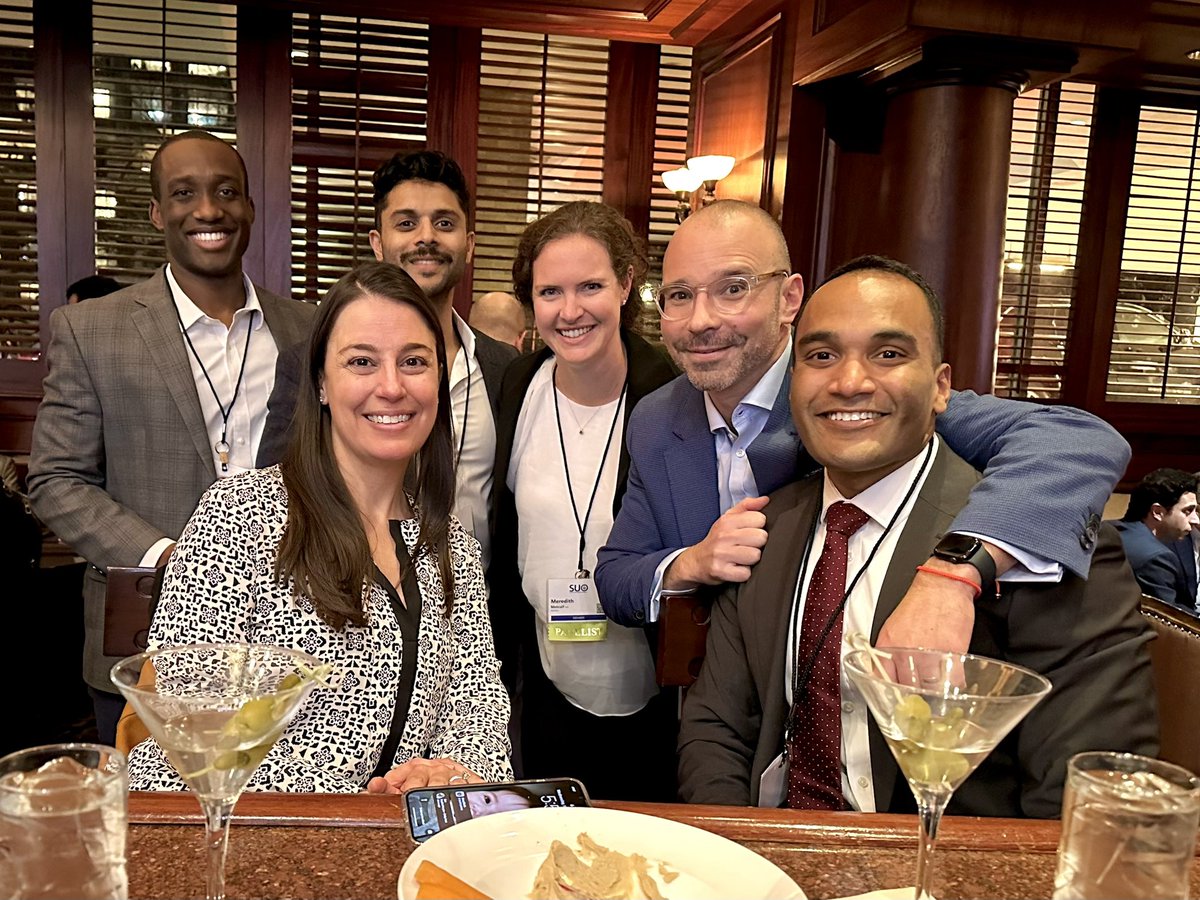 Hopkins reunion at #SUO2023! @drphil_urology @asemerjian @SHPatelMD1 @MerMetcalfMD