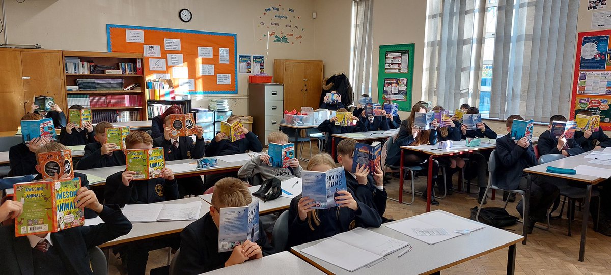 Elfed English Department tweet media