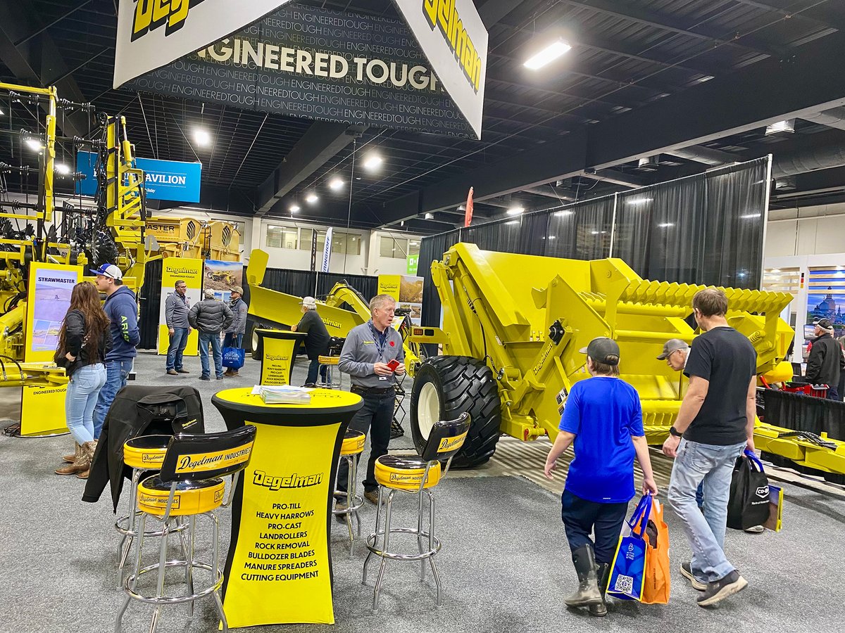 DegelmanInd's tweet photo. We're closing ot the month by taking a look back at a few πΈ snapshots πΈ from some November Trade Shows
π¨π¦ Agri-Trade - Red Deer, AB
π©πͺ Agritechnica - Hanover, DE
π¨π¦ Agribition- Regina, SK https://t.co/2Nl2HTyQ3B