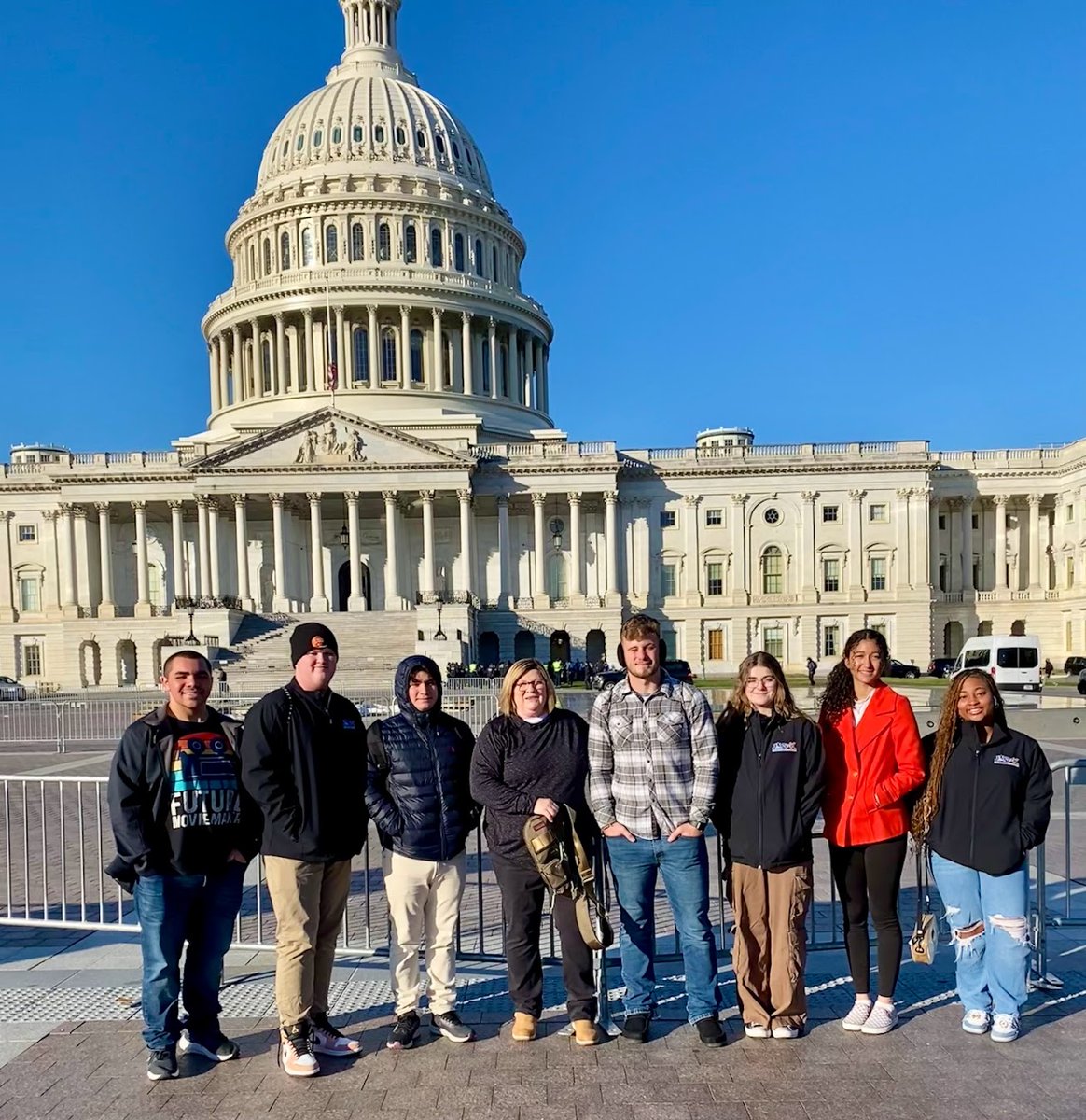 JAG_Kansas's tweet photo. Our students are learning a ton and representing our state well at NSLA in Washington D.C. #NSLA2023 #JAGKStudentLeaders https://t.co/UeZJIo9xKf