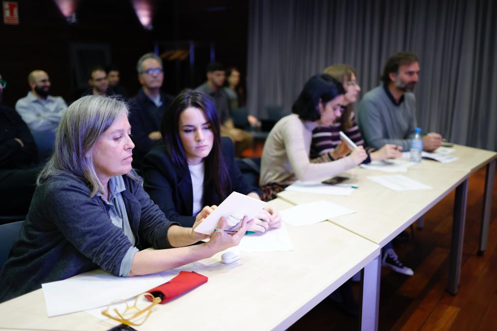 barcelonactiva's tweet photo. Avui hem tancat una nova edició del programa #Creamedia, per a noves empreses de les indústries creatives i #culturals. 🚀
🏅 Una jornada amb un #DemoDay i un premi de 5.000€ pel projecte guanyador.
Inscriu-te a la pròxima edició: https://t.co/3tWU4uV2kk https://t.co/gXHRIQqQRB