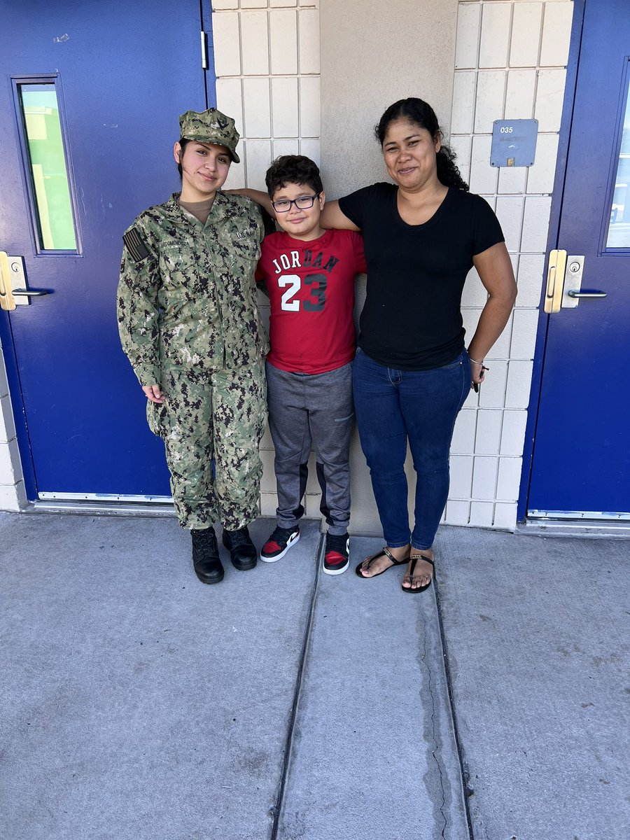 RES Gators Riverview Elementary tweet media