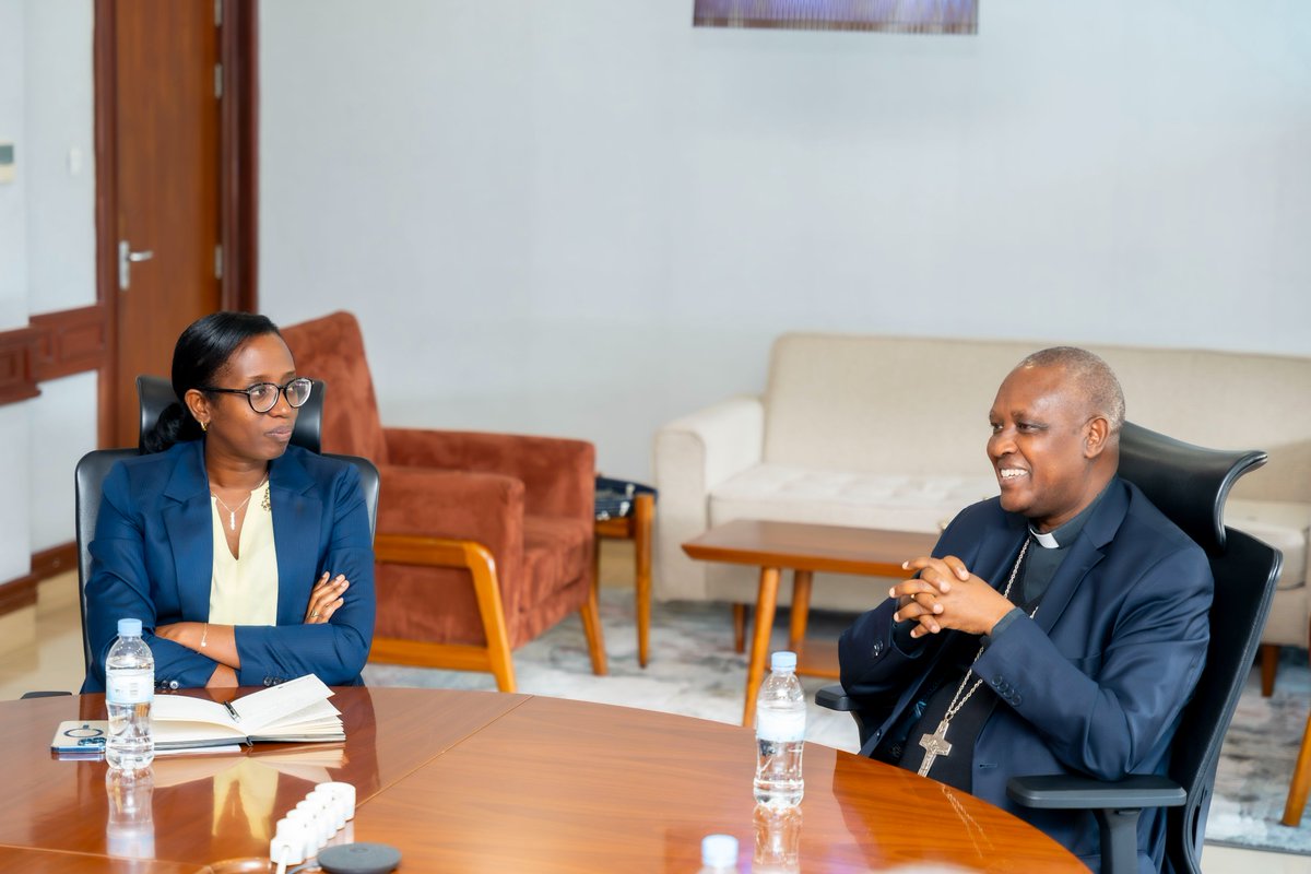 BankofKigali's tweet photo. BK CEO @dkarusisi  emphasized, "We are honored to serve as the financial partner of choice for the Diocese of Kigali. Their extensive network of projects provides ample opportunities for us to expand our banking solutions to the wider Catholic community. Our team is committed to providing comprehensive support in business development, financial literacy, and funds management."

This collaboration between Bank of Kigali and the Diocese of Kigali aligns with both organizations' shared commitment to fostering financial inclusion and empowering individuals and communities across Rwanda.