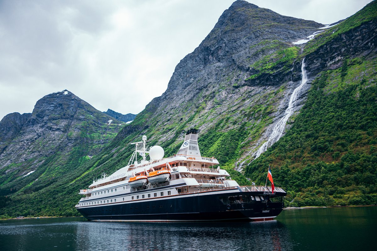 The 12-night Western Europe &amp; The Kiel Canal departs from Bordeaux, combining small-island yachting destinations such as Belle Ile (France), Texel Island (Netherlands), Guernsey and Sark (UK), with cities such as Antwerp, Rotterdam and Copenhagen.
bit.ly/3sQRJps