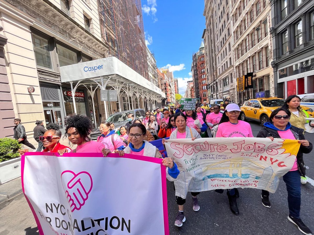 HiHemployers's tweet photo. Today we're kicking off our EOY Membership Drive! We invite you to support us to shift the culture of care & build momentum in the care movement by building our collective power to demand dignity & respect for care work. Join the #CaringMajority here: https://t.co/GqmSxgBVSX https://t.co/uvJC906GYf