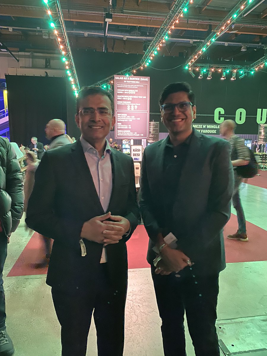 raveesh_kumar's tweet photo. Delighted to see strong Indian flavour at #slush2023 in Helsinki. 🇮🇳

Lenskart @Lenskart_com CEO @peyushbansal owning the stage and putting the vibrancy of the Indian Startup ecosystem in spotlight at the world’s leading Startup event bringing 5,000 Startups and 3,000 investors together. 

More than 40 Indian Startups supported by @startupindia and @startup_mission and others making their presence felt at the event.