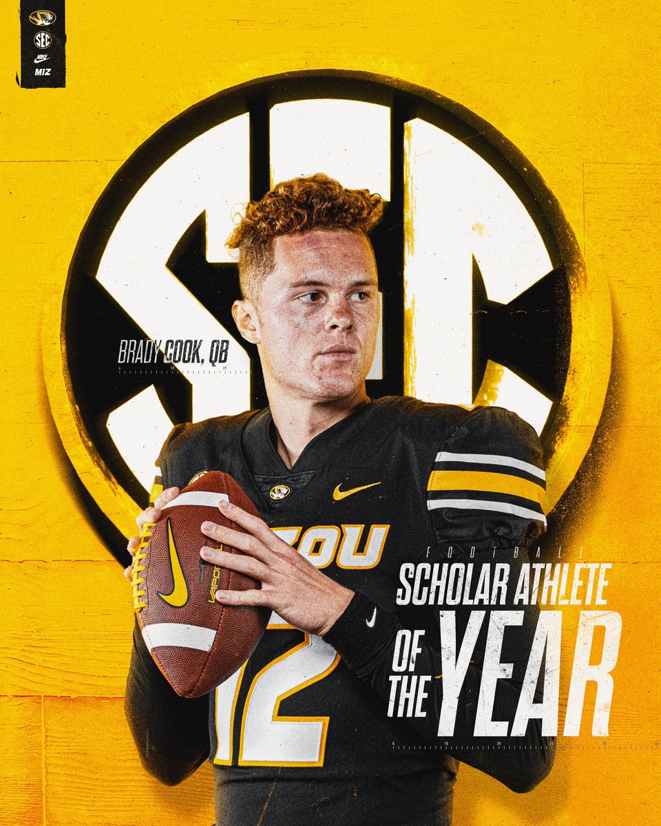 MizzouFootball's tweet photo. QB1…in the classroom as well 📚 @qbcook12 

#MIZ 🐯🏈 https://t.co/0X0Yz4CEhI