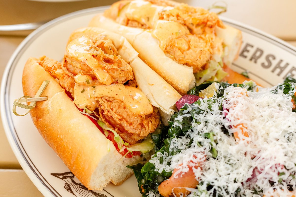 We've got your answer to that daily question: "What's for lunch?" 
Watershed's Shrimp Po Boy 🙌