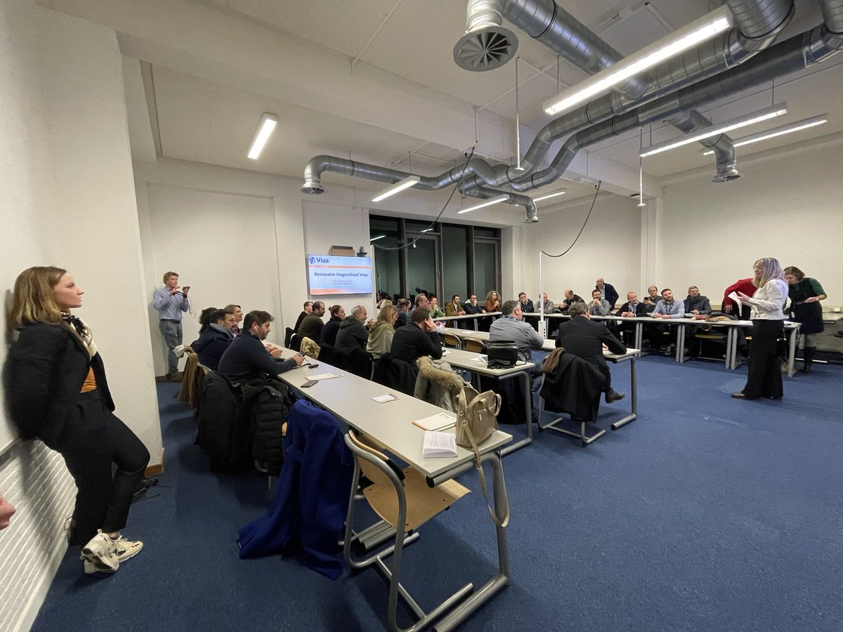 Hogeschool Viaa heet de Franse delegatie die ons bezoekt vanwege de duurzame status van ons gebouw van harte welkom! Met dank aan Wiebe Daalderop van <a href="/VKZBV/">VKZ BV</a>