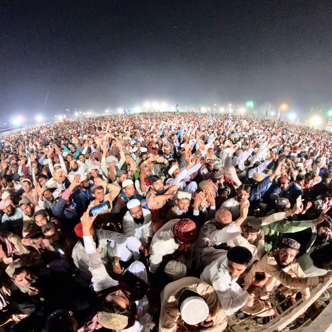 JUIAnswersBack's tweet photo. یہ   جلسہ نہیں  بلکہ ریفرنڈم ہے #طوفان_الاقصٰی_و_شہیداسلام_کانفرنس https://t.co/4vG2r0ZvNB
