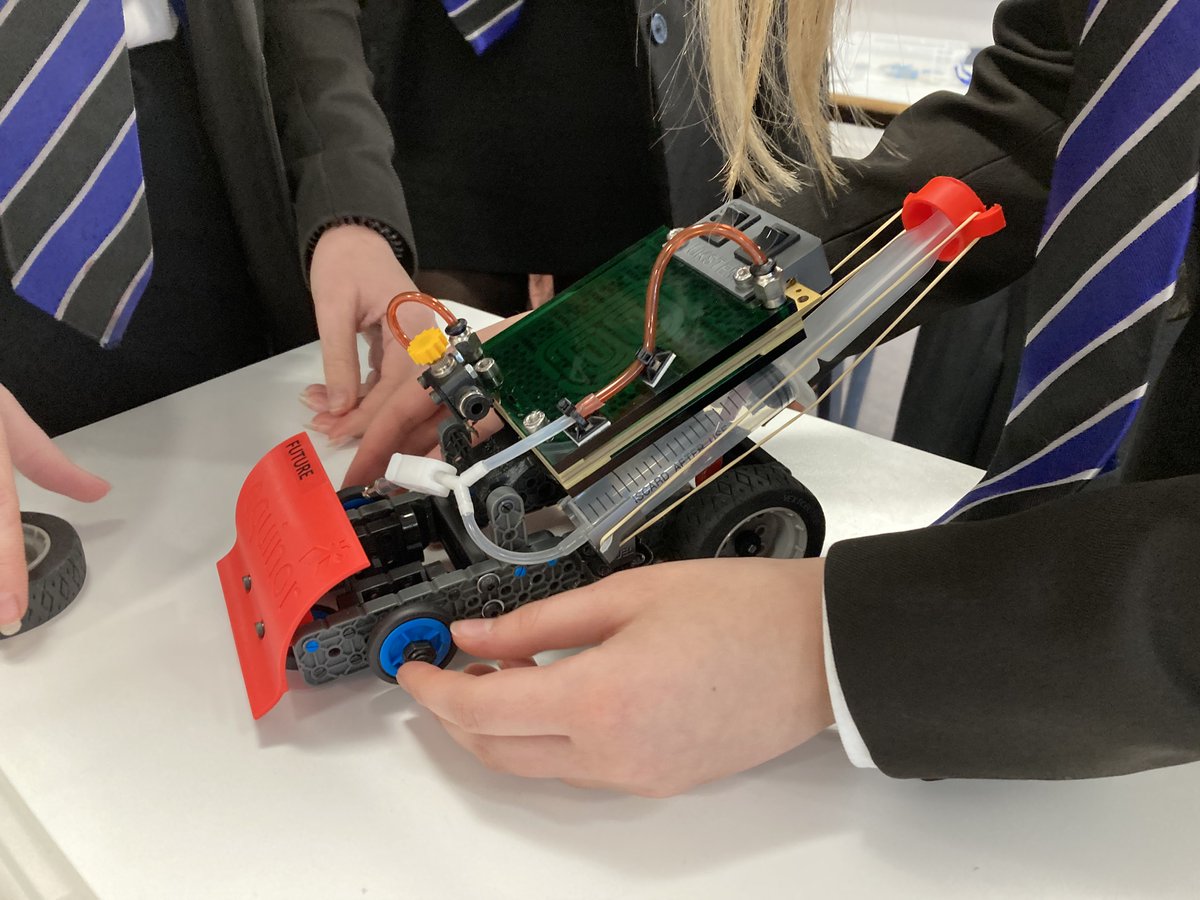 Skills Hull and East Yorkshire tweet media