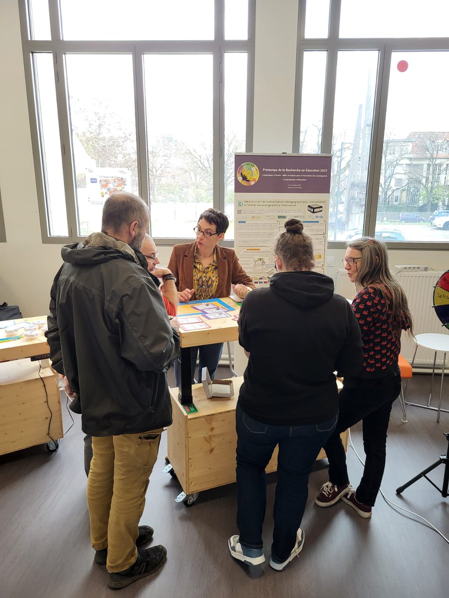 ENGIEpartFR's tweet photo. 📣 Mardi et aujourd'hui, @CatherineBigey Correspondante solidarité et relations externes chez @ENGIEpartFR, a animé 2 ateliers avec l'@Udaf54.

L'objectif ➡️ sensibiliser les enseignants et salariés de @acnancymetz aux enjeux de la #TransitionEnergétique à domicile. 🌿 https://t.co/WDggBuQEKI
